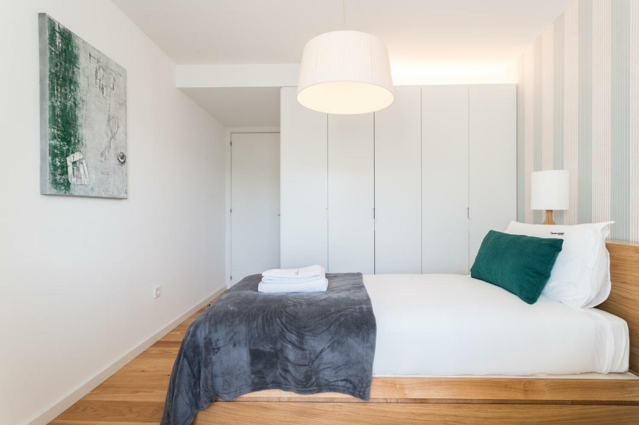 Flh Chiado Bright Apartment Lisboa Extérieur photo